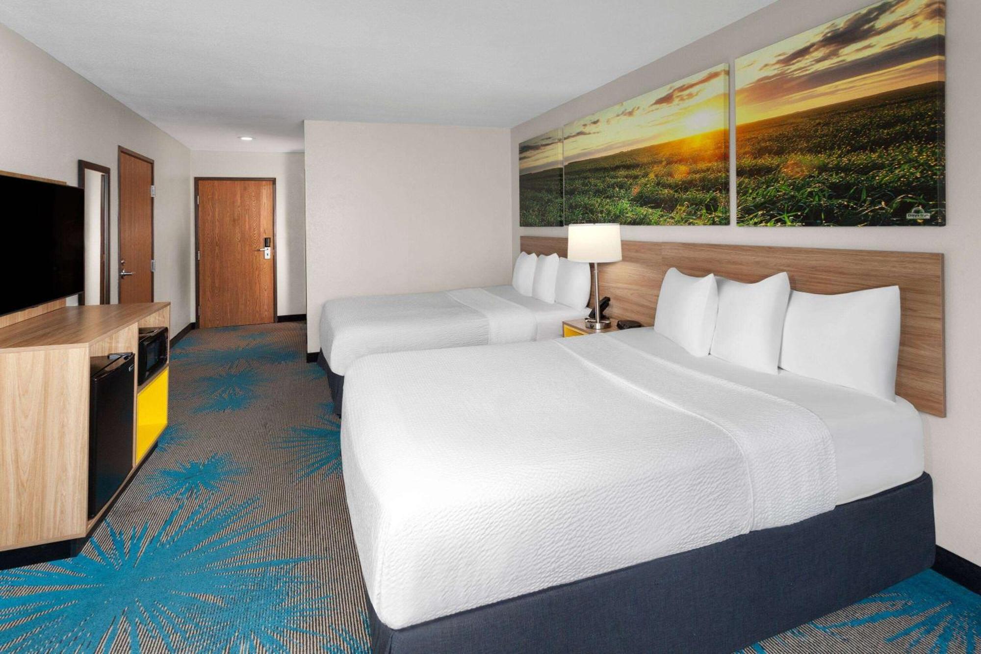 Days Inn & Suites By Wyndham Of Morris Extérieur photo