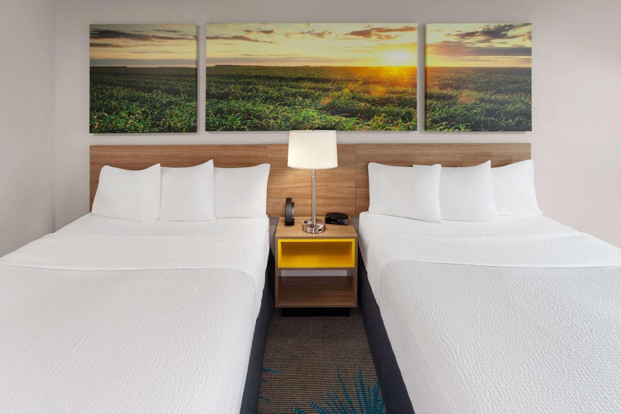 Days Inn & Suites By Wyndham Of Morris Extérieur photo